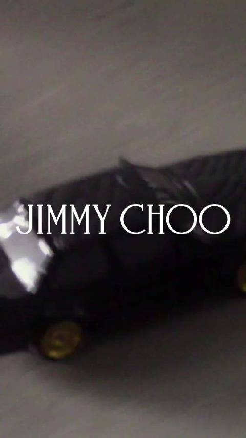 王一博粉丝发文表达长久支持