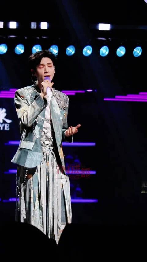 罗云熙出道十五周年，塑造数十经典角色