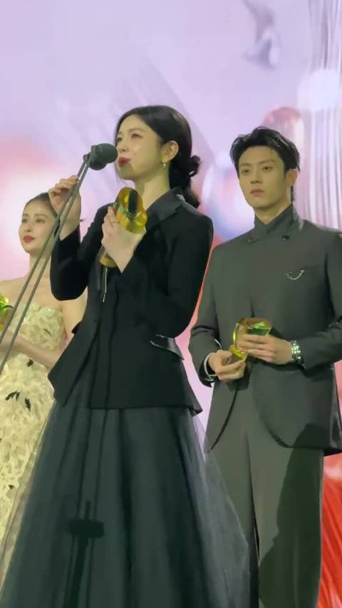 陈妍希感谢周柯宇李雾