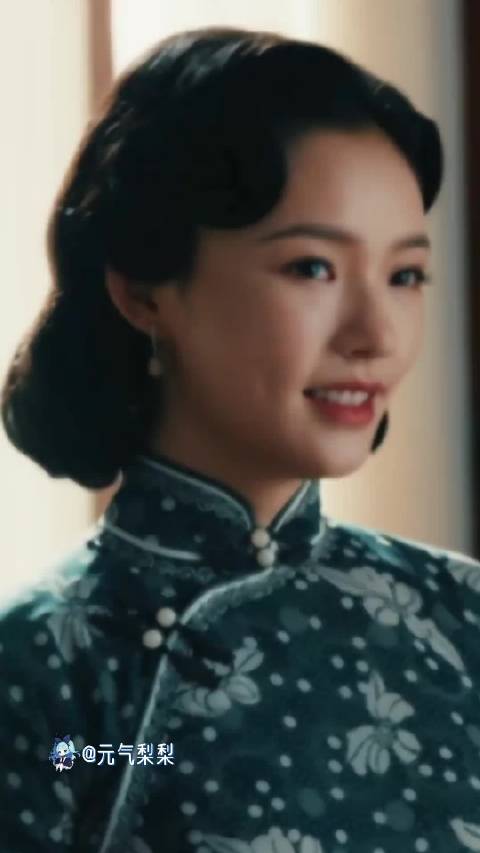 足迹真的get到她了，美的很有韵味，和丞磊cp感也超强