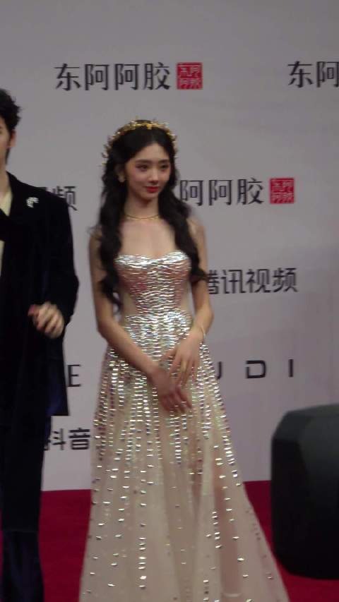 现场璐璐今天是桂冠公主 希腊神女feeling