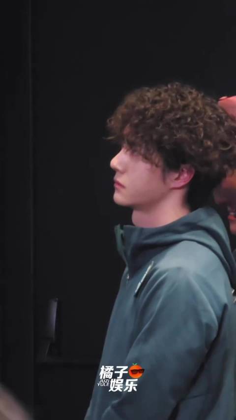 王一博长空之王 真的帅！就这么看着，可以看一整天