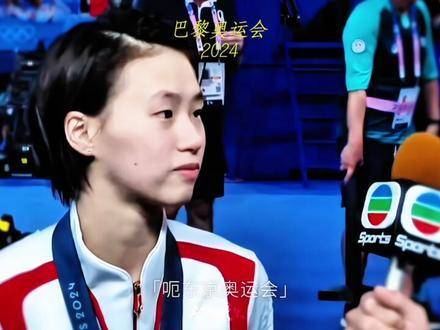 在风雨中倔强拔节