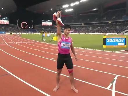 苏炳添的谢幕时刻，心中满是眷恋，真的不忍道别！