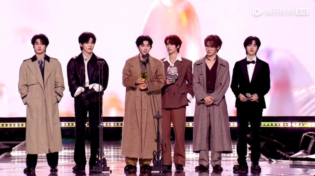 马嘉祺、丁程鑫、宋亚轩、张真源、严浩翔、贺峻霖