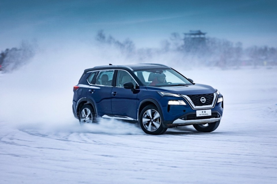 我从不迷信任何四驱系统，尤其是下雪天