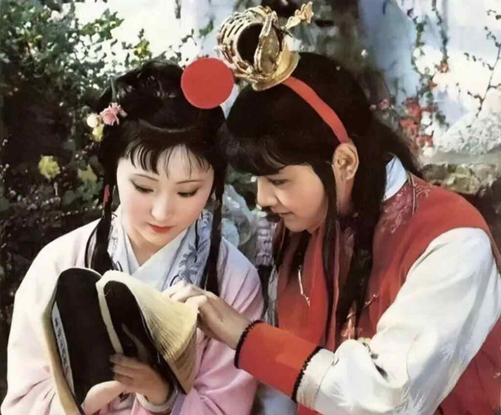 欧阳奋强回应“吃了一辈子贾宝玉红利”：有一个角色被记住，一生足矣！