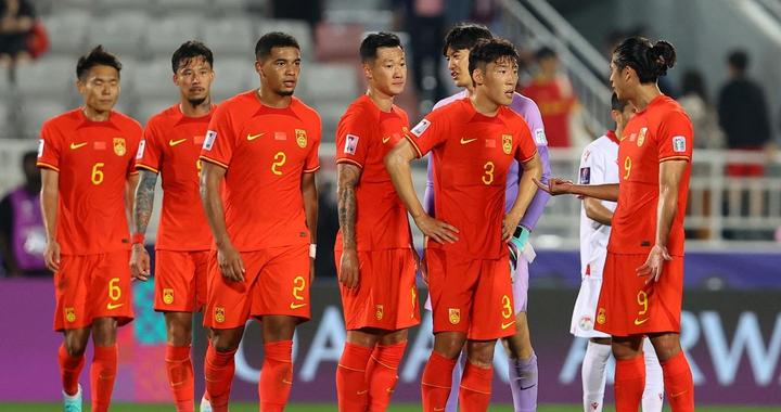 新国足首训敲定！邵佳一招入多名老将压舱？武磊吴曦或重返国家队