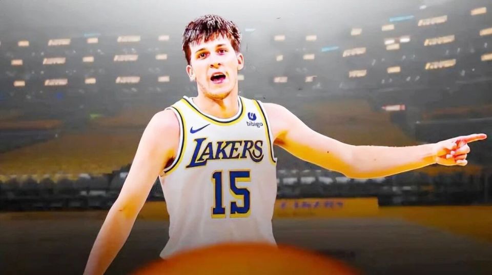 场均15+9！佩林卡一笔满分操作，但湖人的烦恼很明显