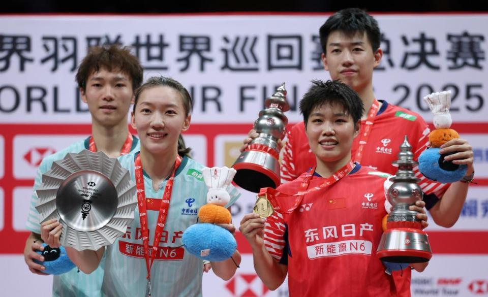 羽球总决赛国羽1金4银收官！凤凰组合加冕，石宇奇王祉怡无缘卫冕
