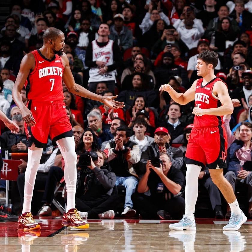 杜兰特31+6+5探花6记三分，掘金双核打铁，火箭客场复仇终结魔咒