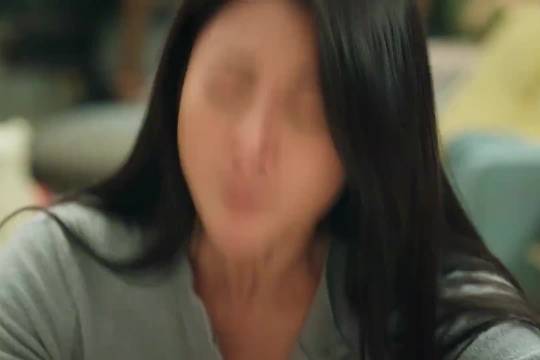 男人为了支持妻子创业主动辞职在家带娃 没想到却换来所有亲朋好友的嘲讽