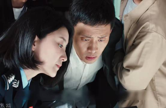 刑警队长发现吊坠上刻着一组数字，竟成了警方破案的关键 推理 张译 王俊凯