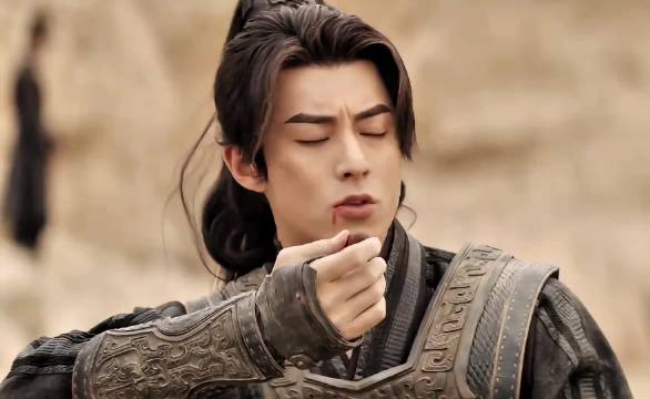 王鹤棣新剧兄弟情搞笑名场面，忽悠吃药反被坑