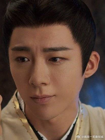 《书卷一梦》 刘宇宁这一年可没少亲啊