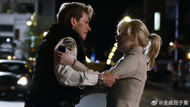 蜘蛛侠徒手爬高楼 女友父亲赶赴现场，这可是最后一面