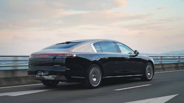 尊界S800上市175天大定破1.8万台，八成企业主青睐其隐私高效设计