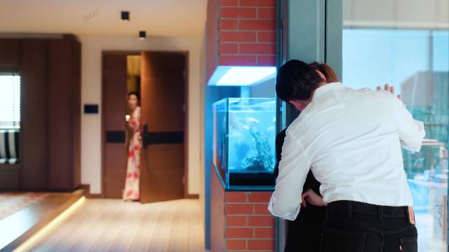 许妍喝醉跑去沈皓明家过夜 ！陈伟霆赵露思