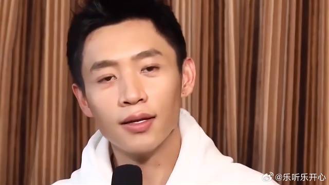 魏晨回复《快乐再出发》制片人，没有人有义务，为你不成熟买单