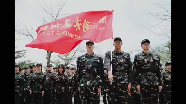 国家游泳队海南军训结业，张雨霏潘展乐领衔备战奥运