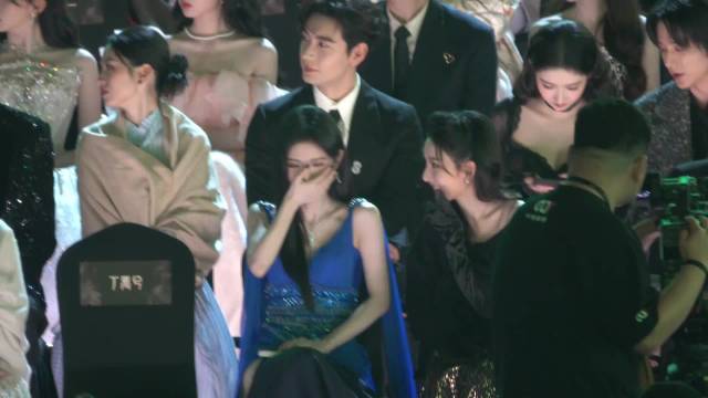 聚会聊八卦的我和我姐妹be like鞠婧祎和宋祖儿