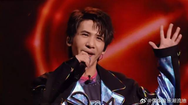 大张伟翻唱周蕙金曲 演唱欢快曲风，烦恼忧愁都忘掉！