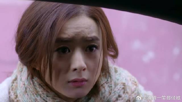 杉杉精心打扮来见郑棋，结果发现封腾也在，表情太逗了