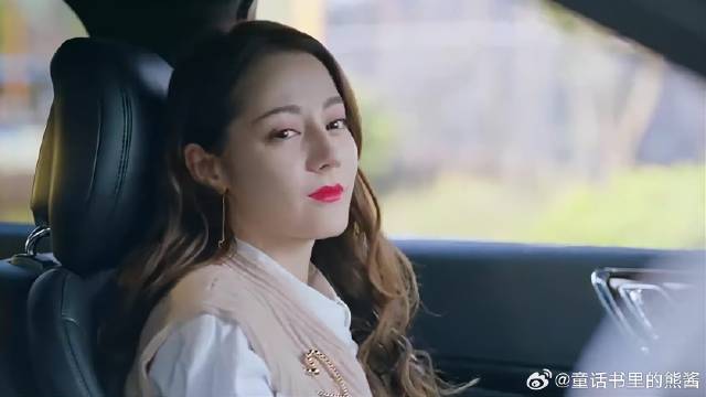 可及：热巴太逗了，故意开车耍黄景瑜，脸都快气绿了