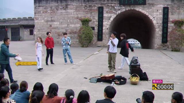 买东西“剁手”停不住，邓超表示重庆人太会做生意了