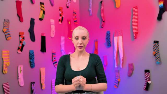 这是变装成哪个角色？知道的请留个言，谢谢！是指环王还是星球？ 修面