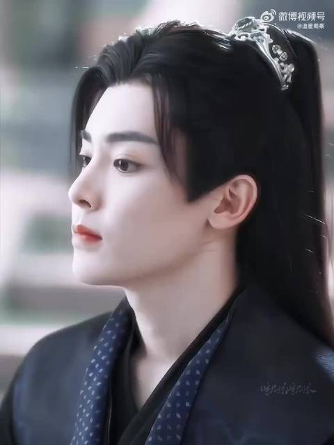 侯明昊《逍遥》妖王红烨邪魅纯情切换自如