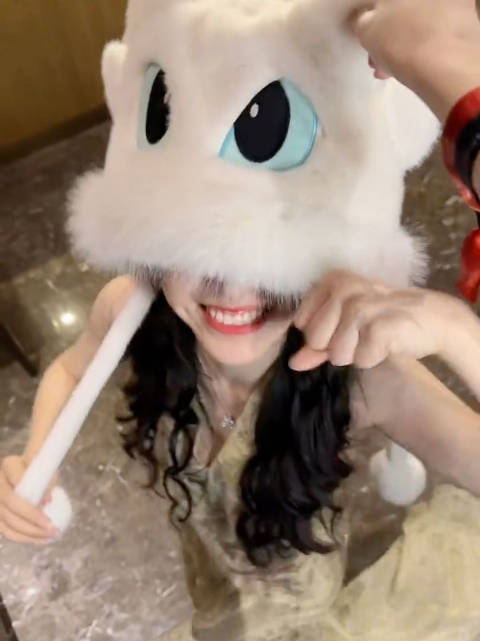 田曦薇这种同手同脚的萌咪哪里可以捡到