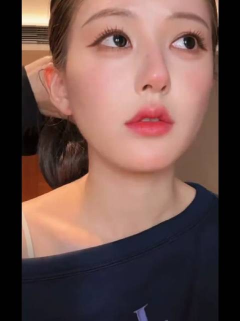 赵露思星光大赏真情致谢观众，坦言《许我耀眼》年冠因你们