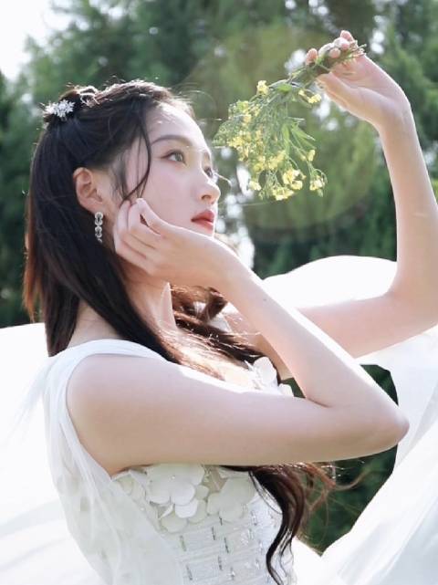 关晓彤发文重新定义浪漫