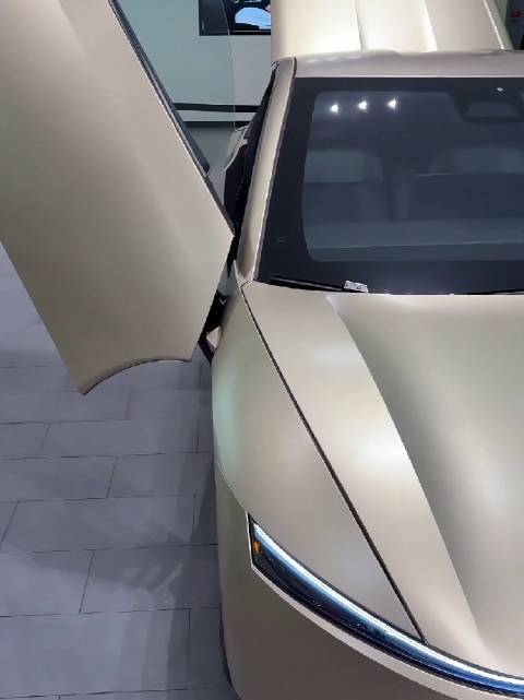 特斯拉cybercab预计2026年4月量产，真是一款完美的无人驾驶出租车