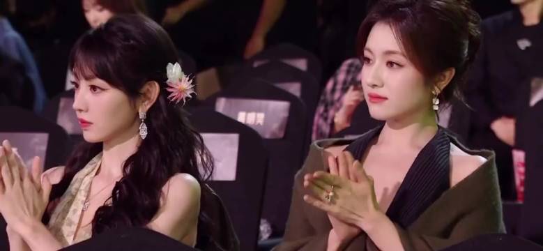 什么也别说了，看脸就好 又是被美到的一天！2025娱乐年终盘点非正式跨年派对