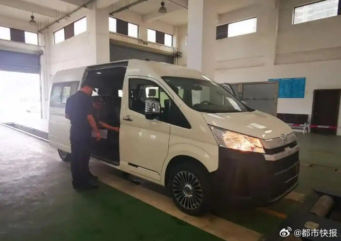 海南买进口车真能半价吗