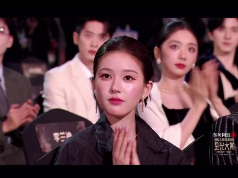 卧槽啊啊啊啊啊吴露可逃导播