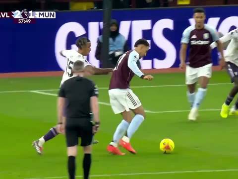 英超维拉2比1胜曼联，B费伤退将休战一月