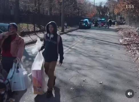 LilBaby与LilYachty亚特兰大办慈善活动送圣诞礼物