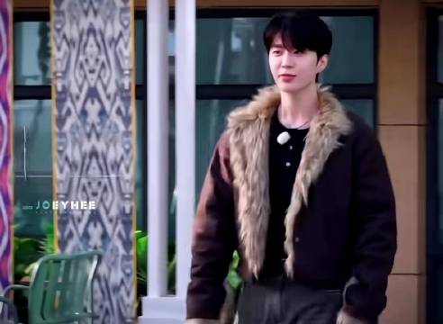 范丞丞自费上班