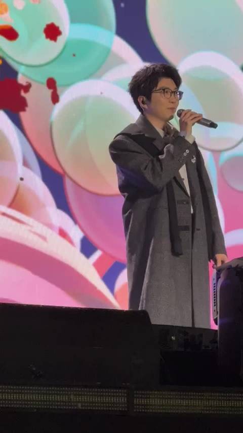 别说考生了，普通人听到《平凡的一天》都会觉得幸福而温暖，感觉得到了救赎