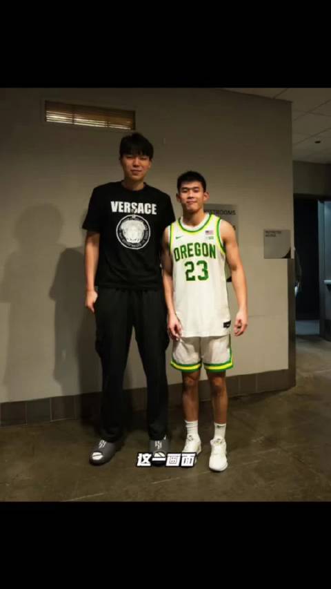 希望两位中国小将在海外继续加油