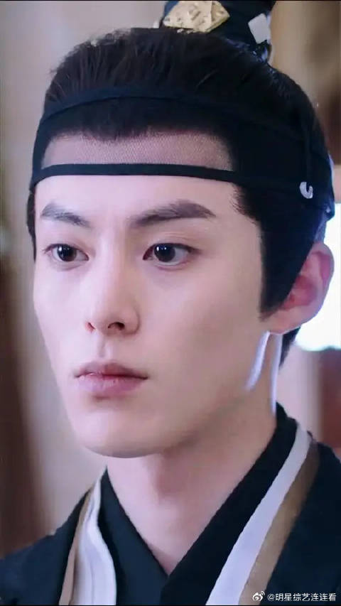 一个灯笼就打翻了醋坛子，肖铎你别太爱