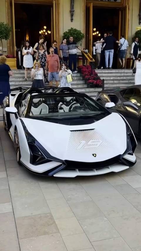 到底谁能快乐拥有兰博基尼SIAN啊啊啊啊啊