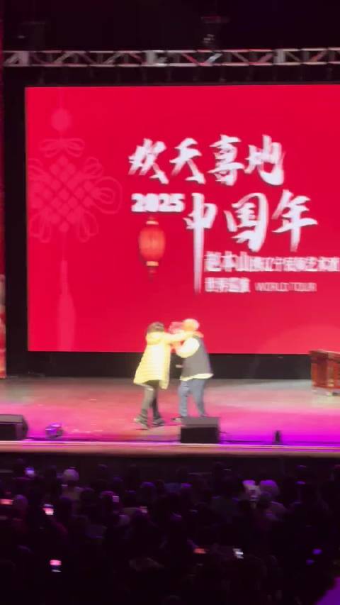 王者终归还是王者 开口就爆炸 张嘴就来 那是一般人做不到的