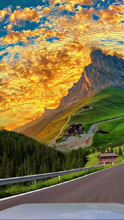 在苦涩中析出薄霜般的甜，为将至黎明刻好碑文