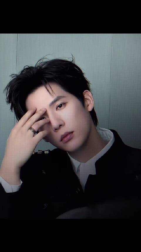 这个丸宇宝宝帅的我晕倒