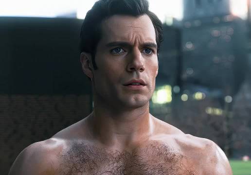 感受一下来自超人的压迫感