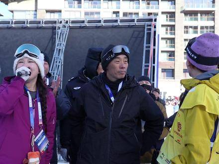 苏翊鸣男子单板大跳台夺金